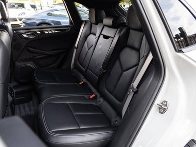 2023 Porsche Macan T