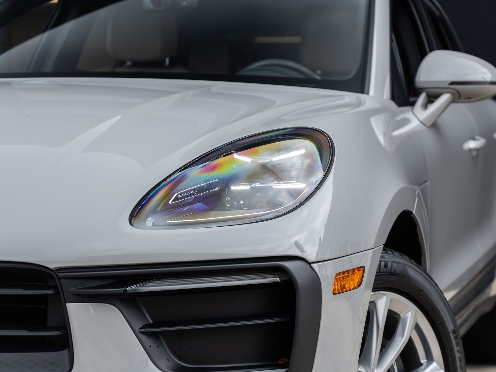 2023 Porsche Macan Macan (MY23)