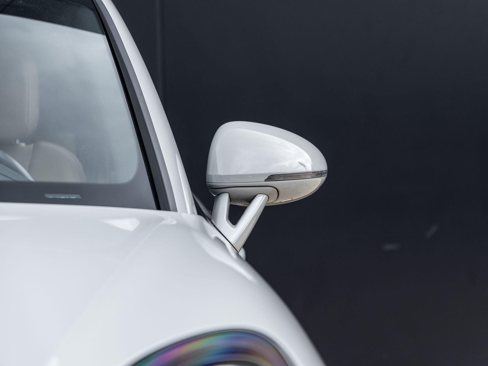 2023 Porsche Macan Macan (MY23)