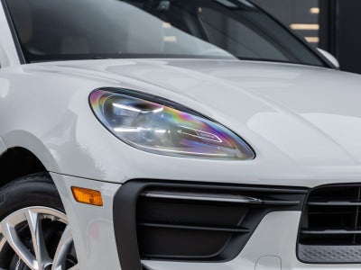 2023 Porsche Macan Macan (MY23)