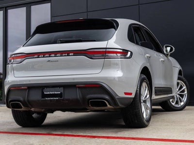 2023 Porsche Macan Macan (MY23)