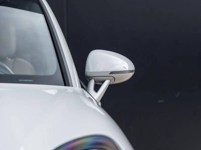 2023 Porsche Macan Macan (MY23)