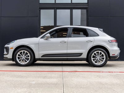 2023 Porsche Macan Macan (MY23)