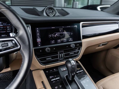 2023 Porsche Macan Macan (MY23)