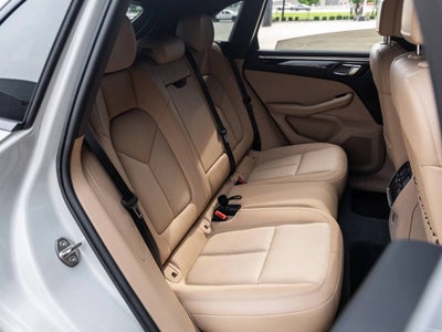 2023 Porsche Macan Macan (MY23)