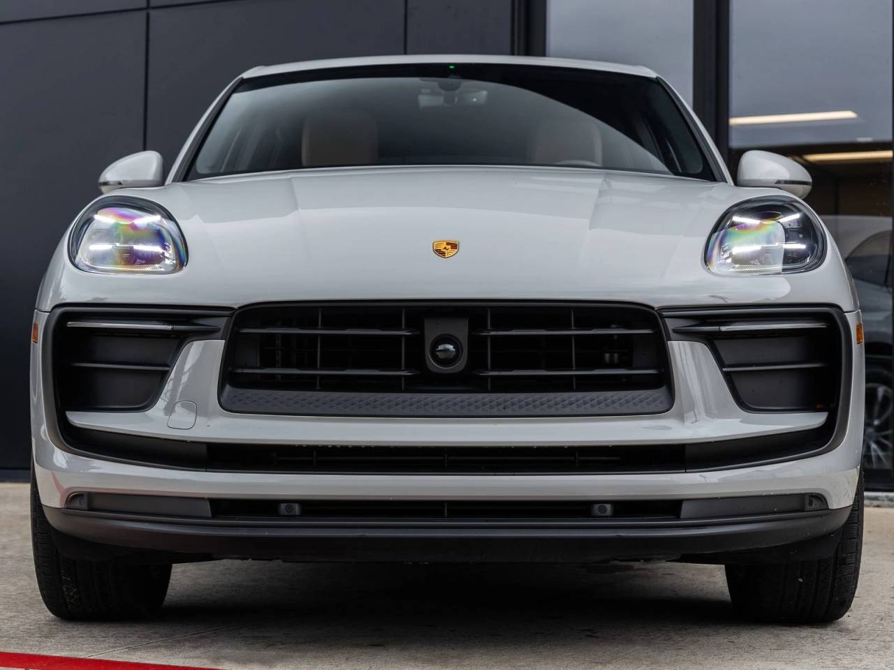 2023 Porsche Macan Macan (MY23)