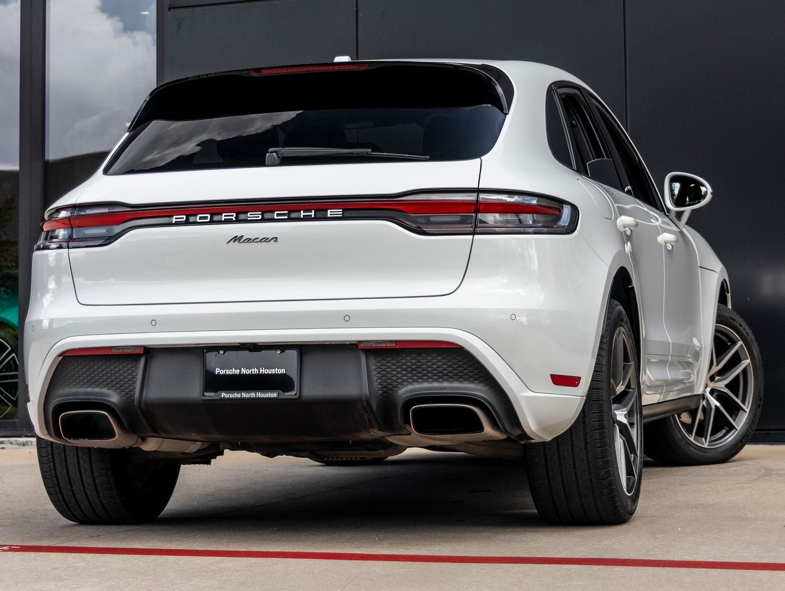 2023 Porsche Macan Macan
