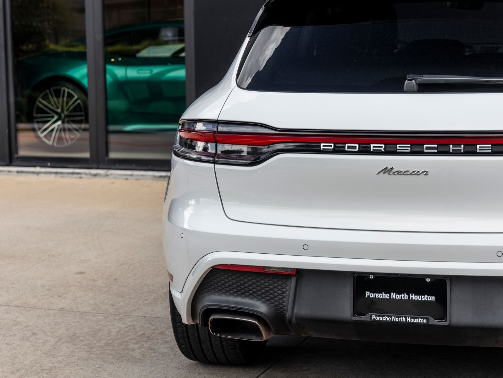 2023 Porsche Macan Macan