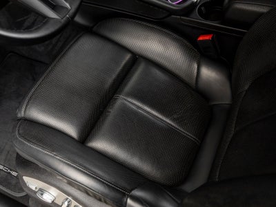 2023 Porsche Macan Macan