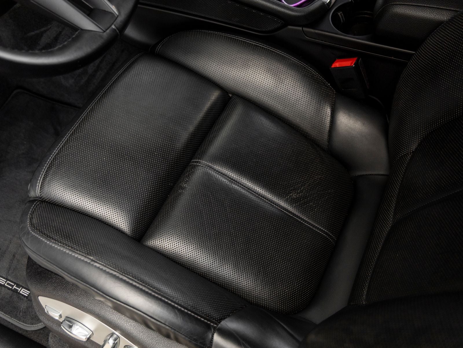 2023 Porsche Macan Macan