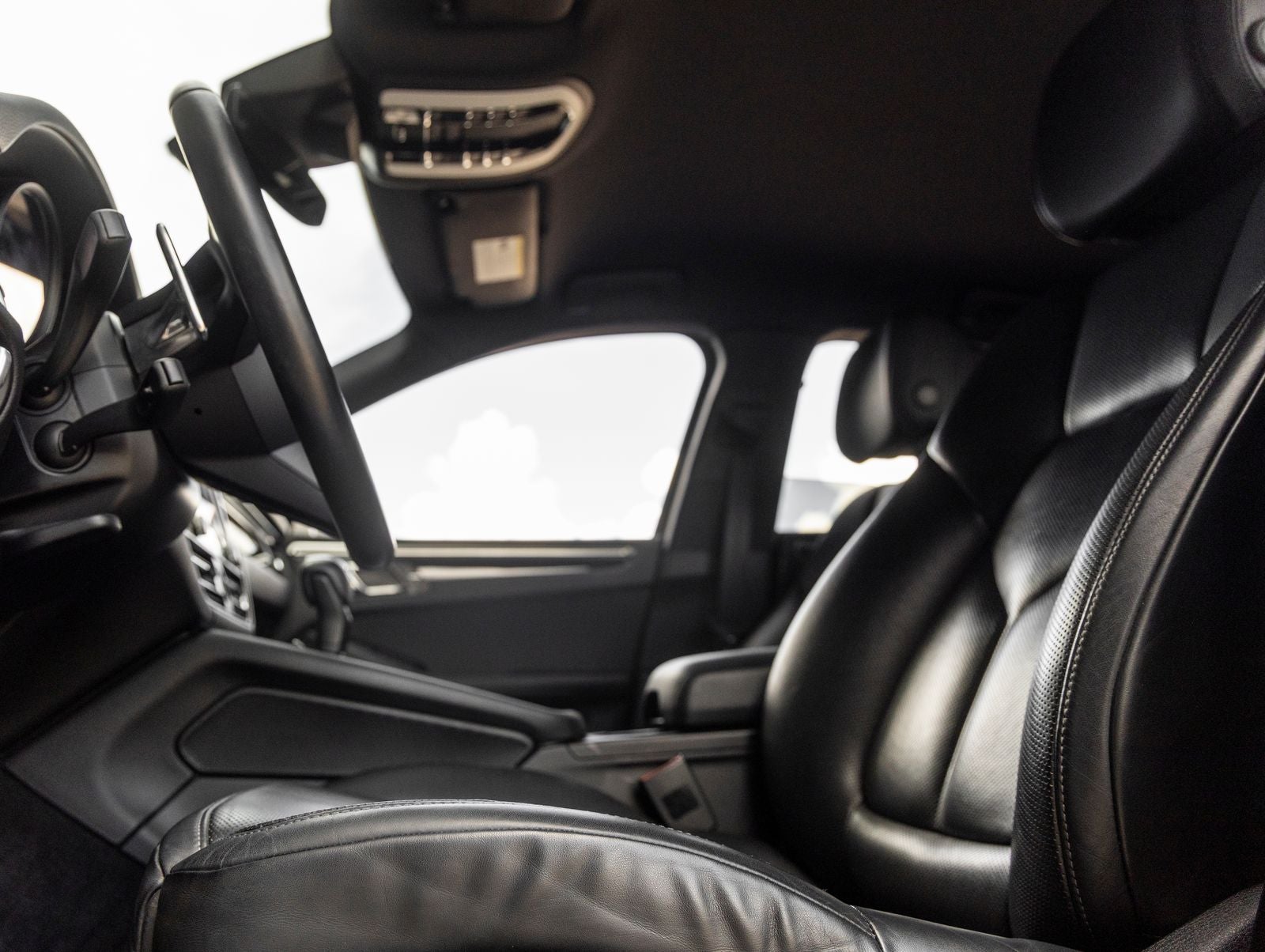 2023 Porsche Macan Macan
