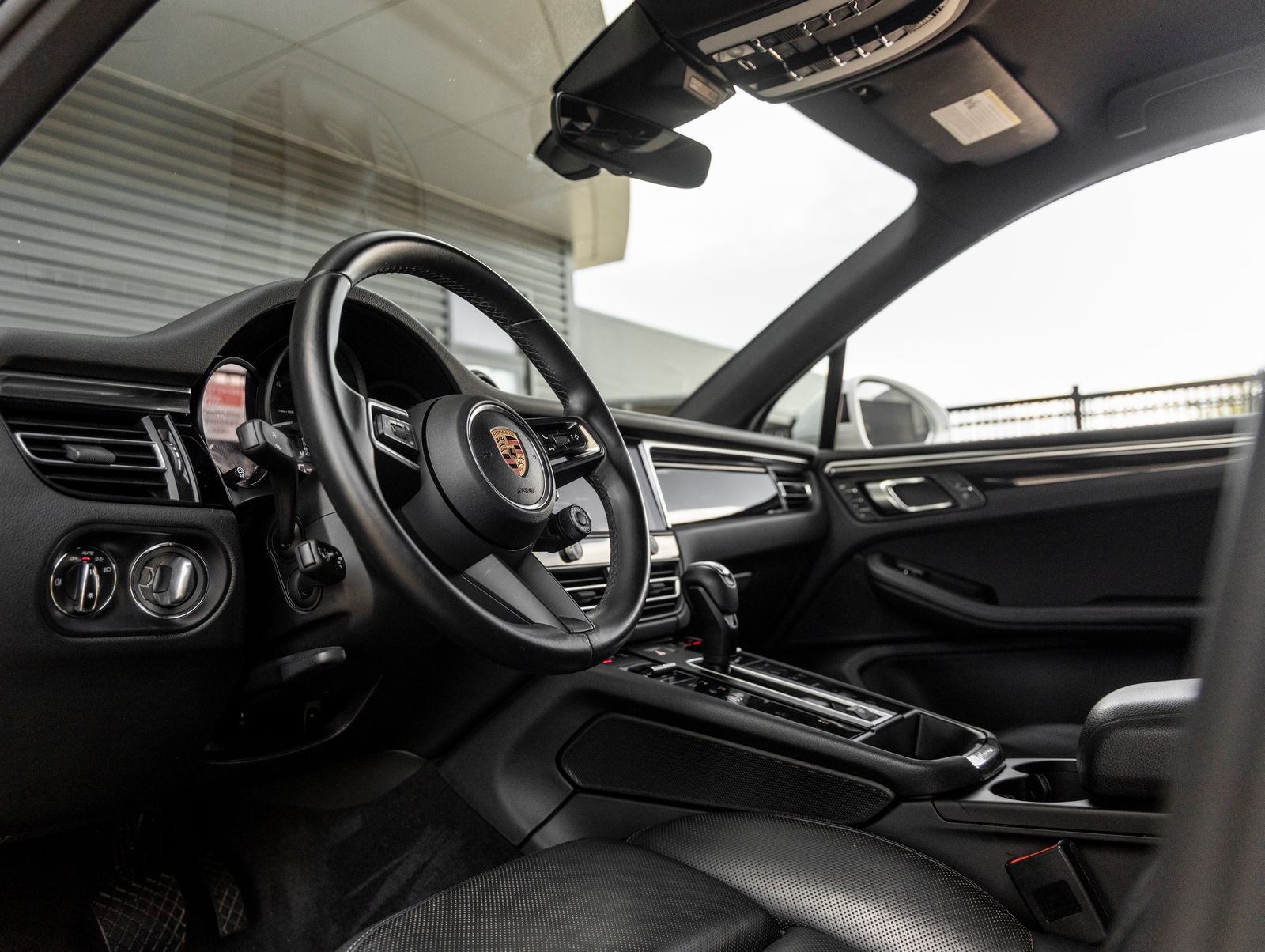 2023 Porsche Macan Macan