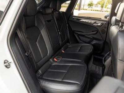 2023 Porsche Macan Macan