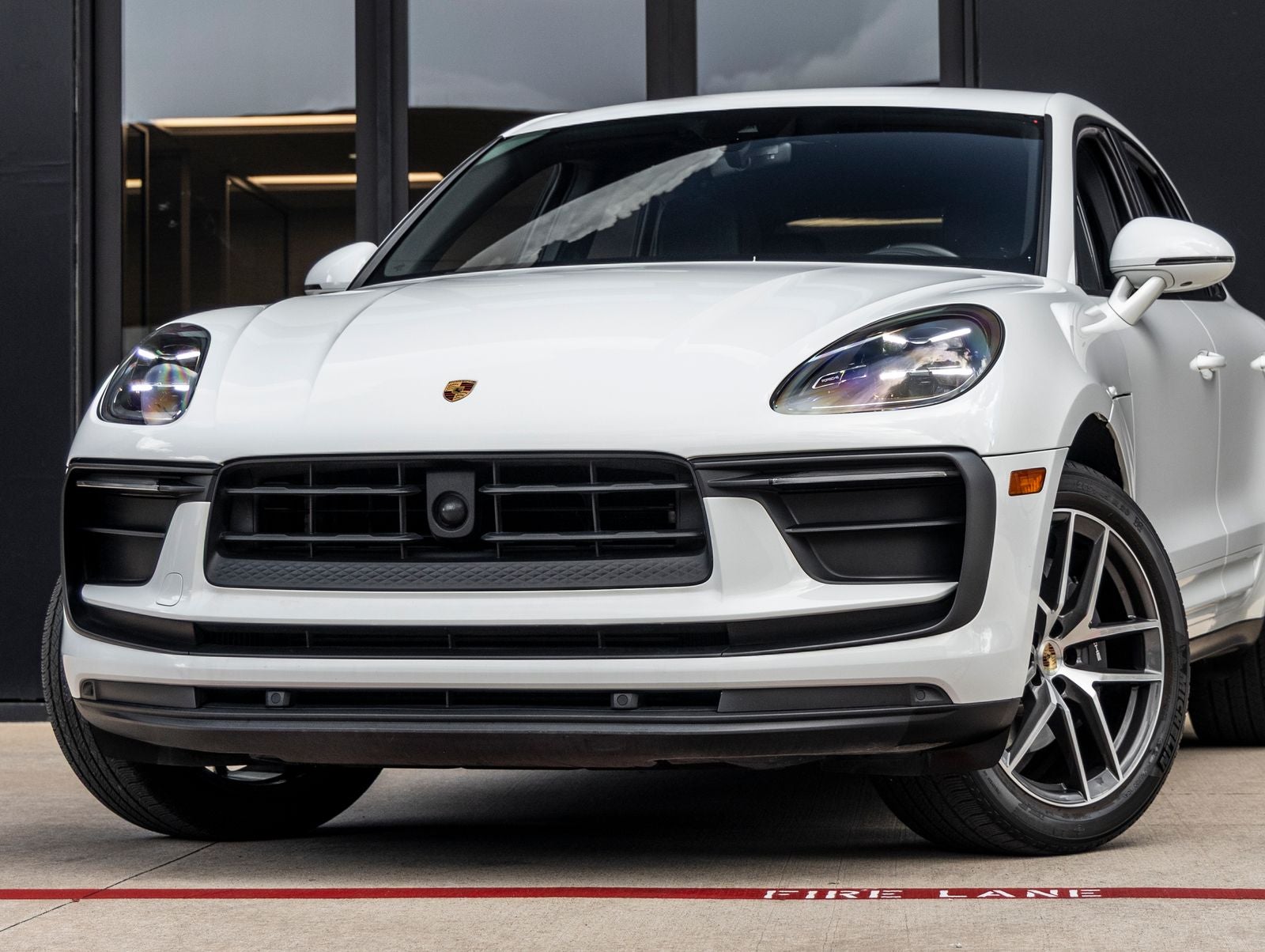 2023 Porsche Macan Macan