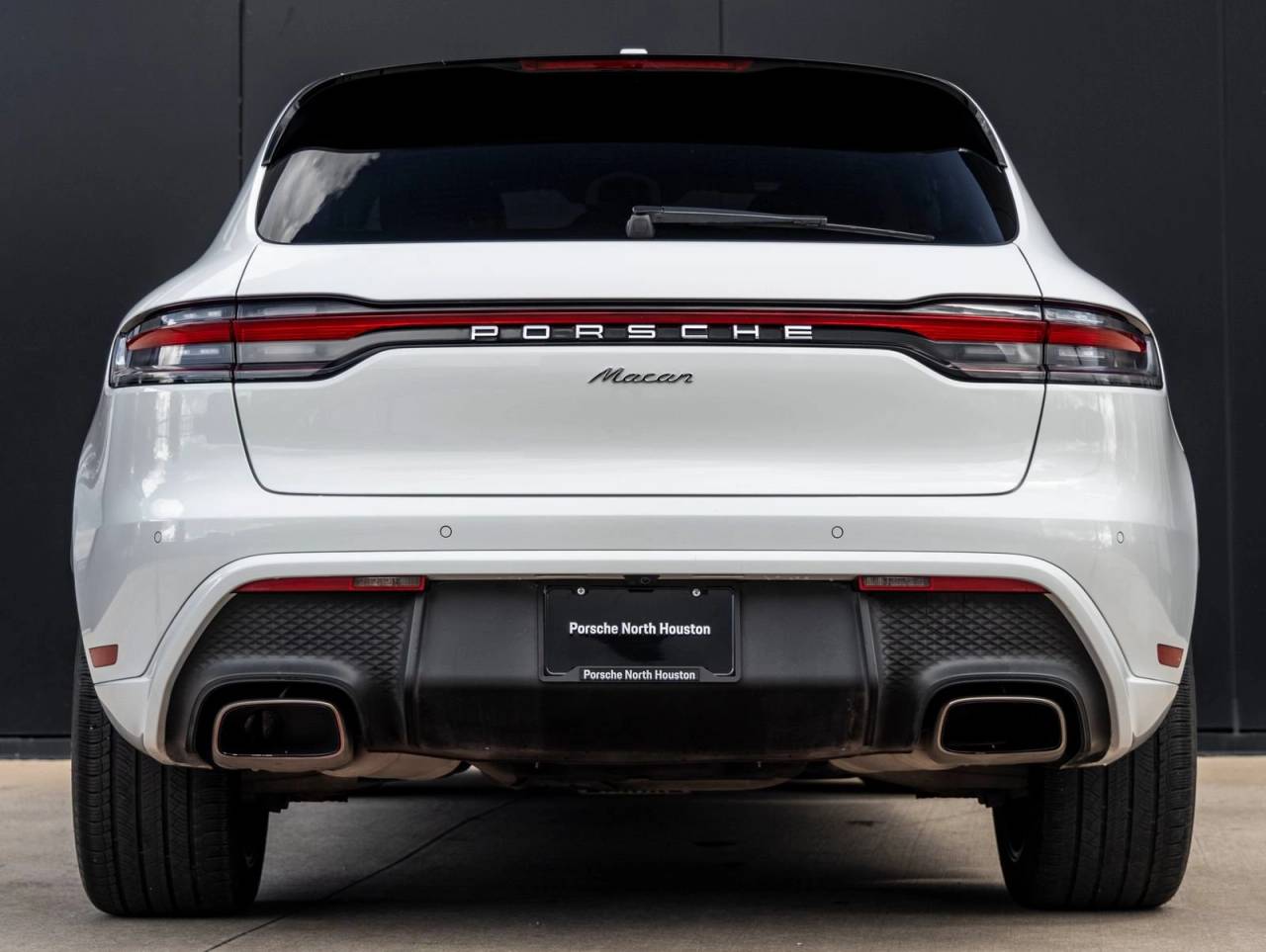 2023 Porsche Macan Macan