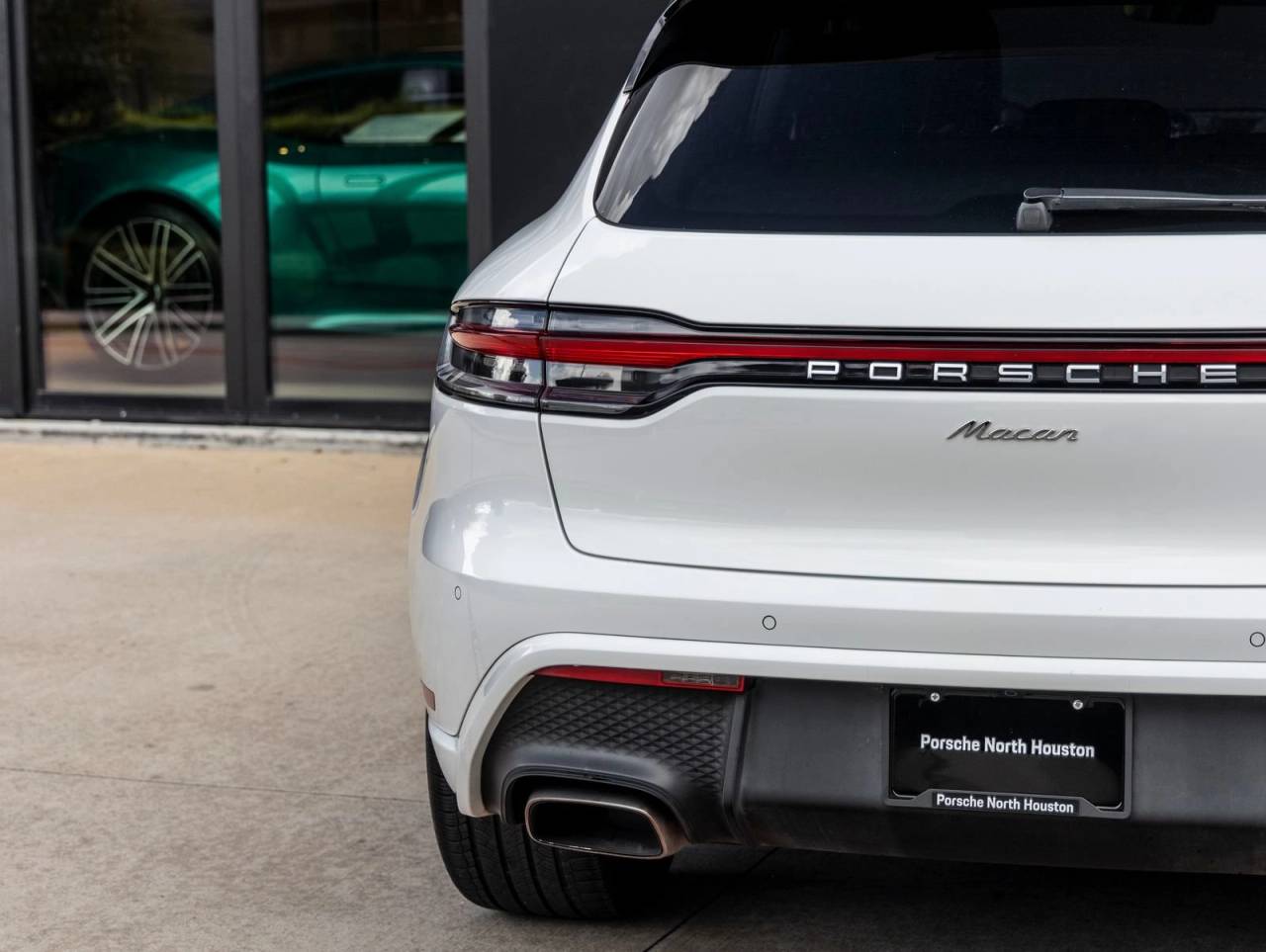 2023 Porsche Macan Macan