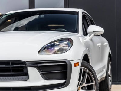 2023 Porsche Macan Macan