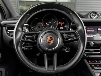 2023 Porsche Macan Macan