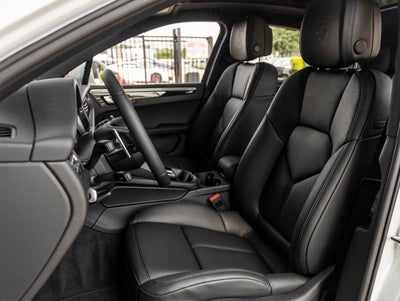 2023 Porsche Macan Macan