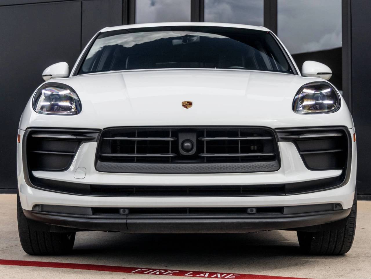 2023 Porsche Macan Macan
