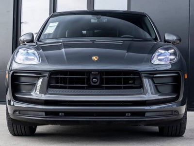 2025 Porsche Macan Macan T