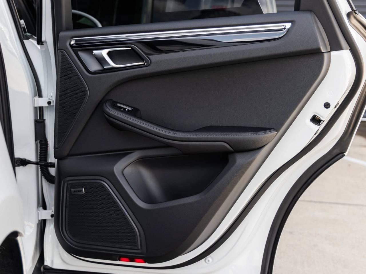 2025 Porsche Macan Macan