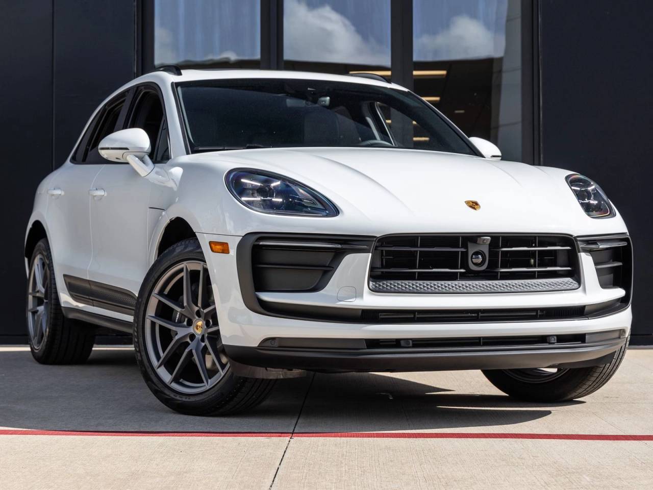 2025 Porsche Macan Macan