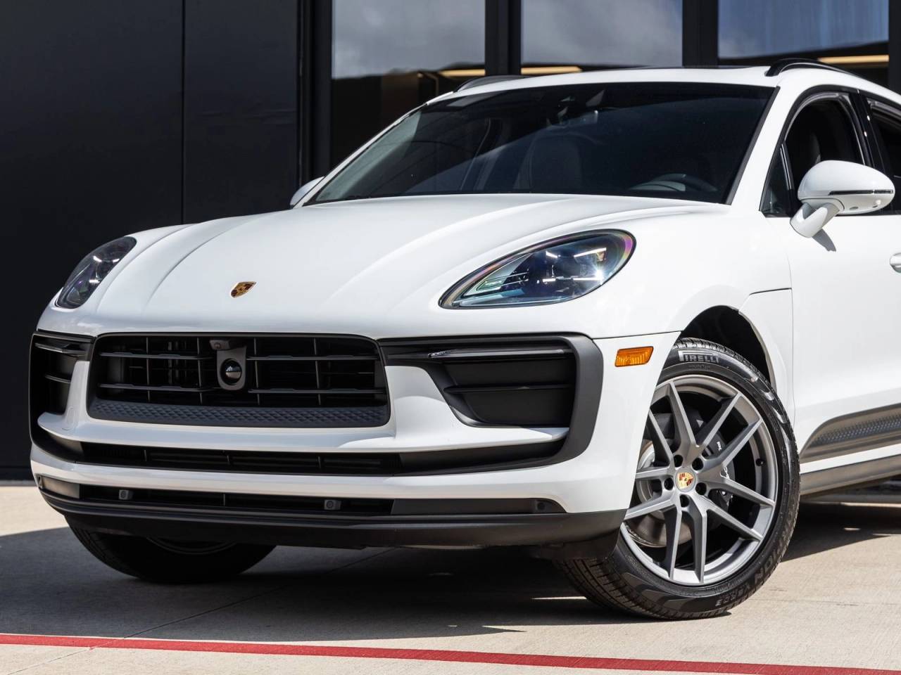 2025 Porsche Macan Macan