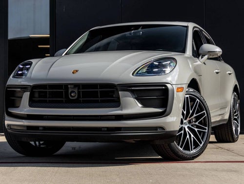 2025 Porsche Macan AWD