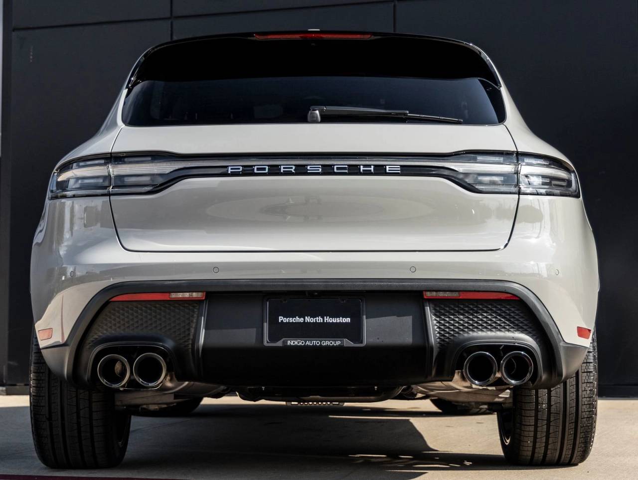 2025 Porsche Macan AWD