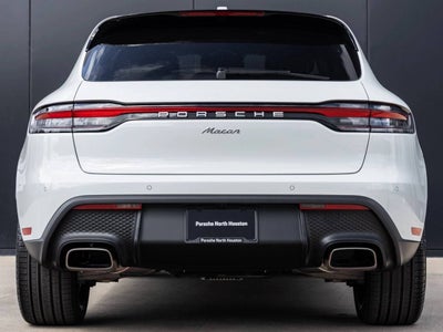 2026 Porsche Macan AWD