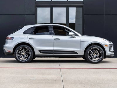 2026 Porsche Macan Macan