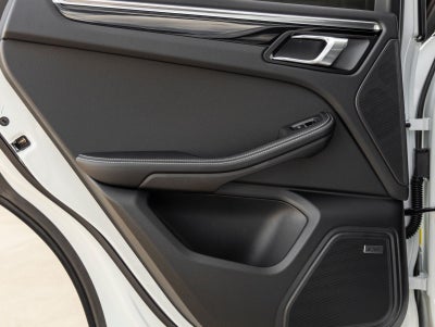 2026 Porsche Macan Macan T