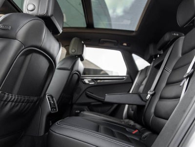2026 Porsche Macan Macan T