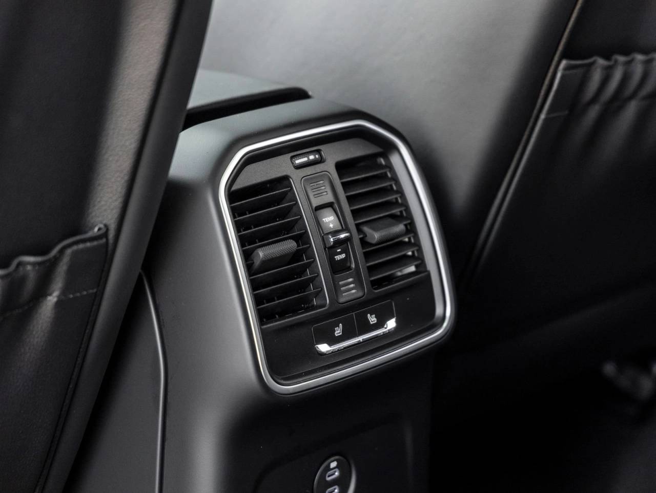 2026 Porsche Macan Macan T