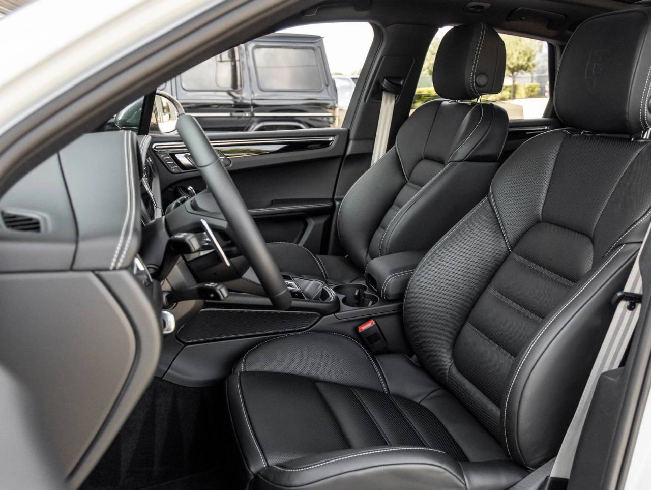 2026 Porsche Macan Macan T