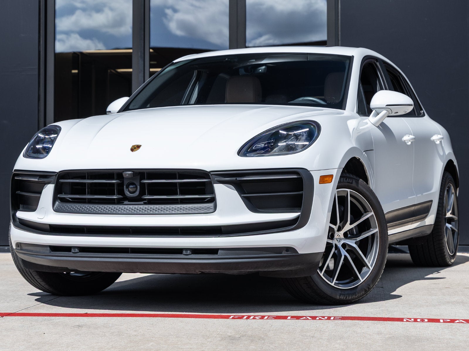 2024 Porsche Macan Macan