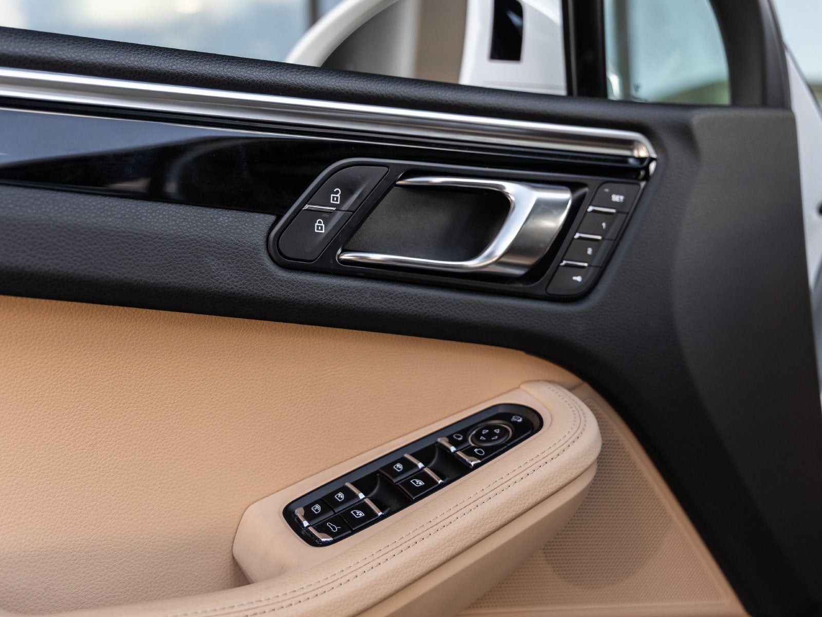 2024 Porsche Macan Macan
