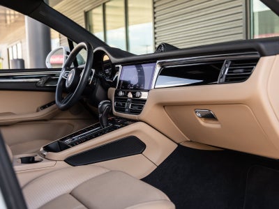 2024 Porsche Macan Macan