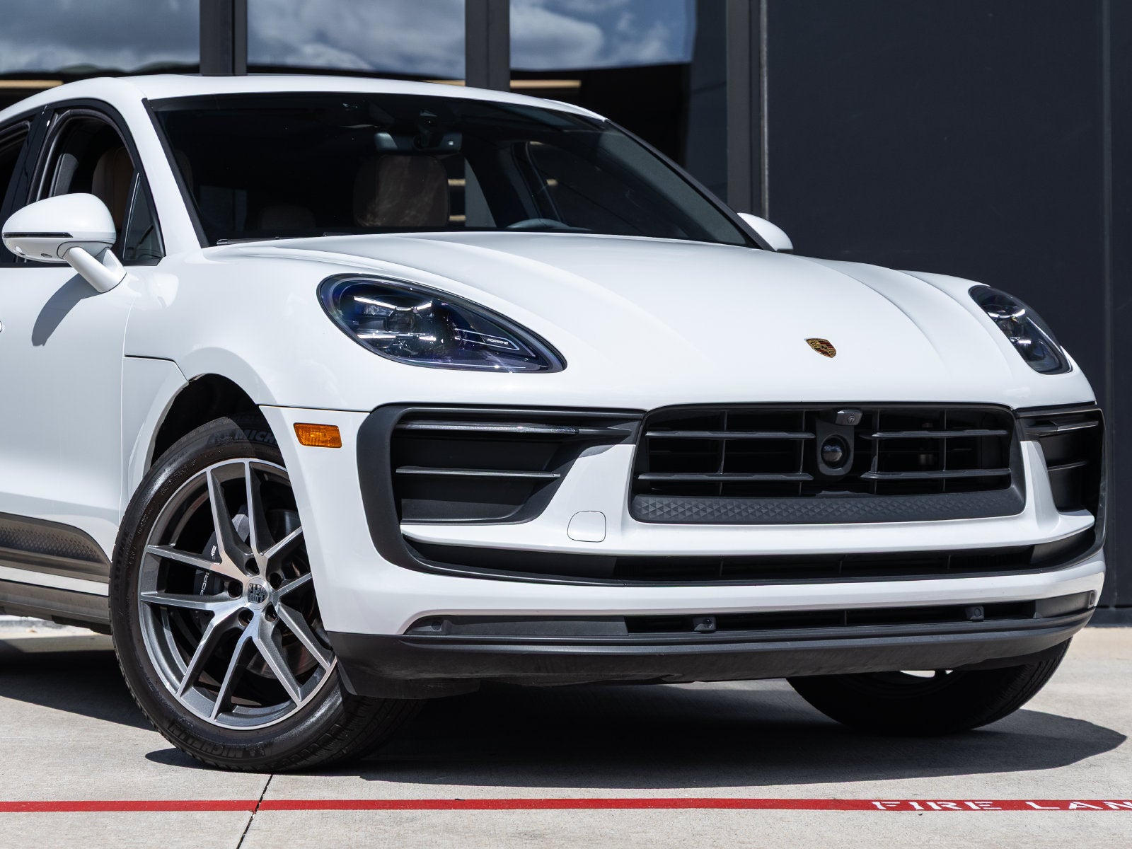 2024 Porsche Macan Macan