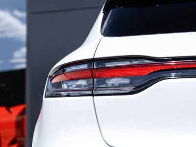 2024 Porsche Macan Macan