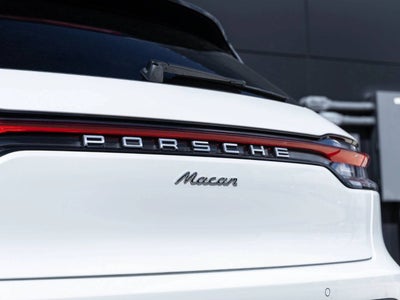 2024 Porsche Macan Macan