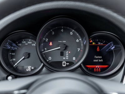 2026 Porsche Macan AWD