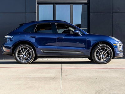 2026 Porsche Macan AWD