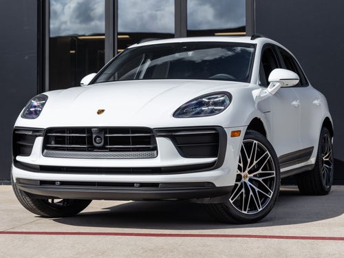 2026 Porsche Macan Base