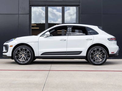 2026 Porsche Macan AWD