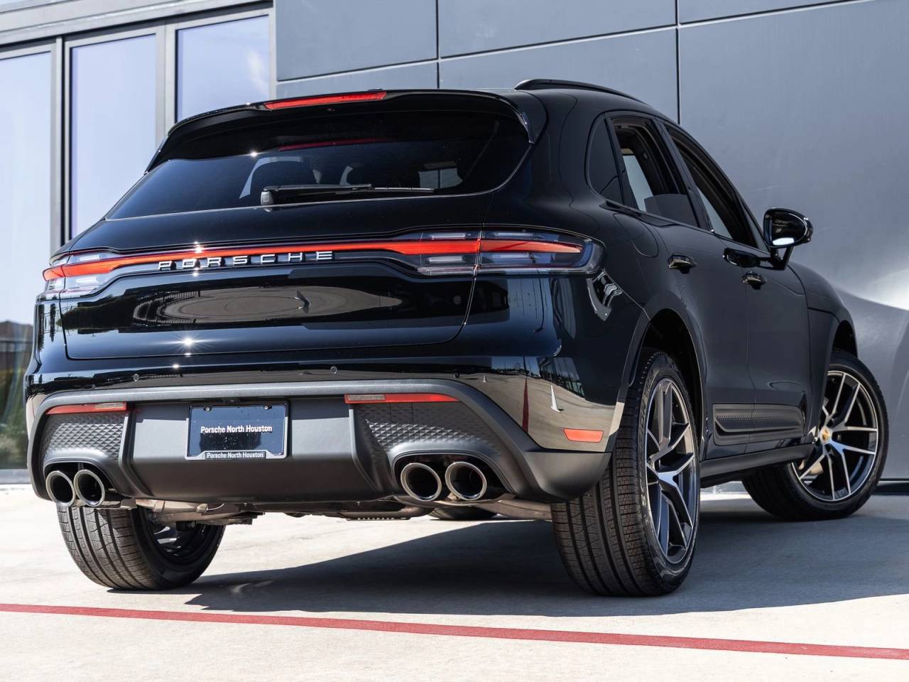 2026 Porsche Macan Macan