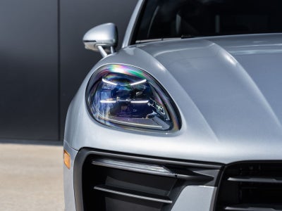 2026 Porsche Macan AWD