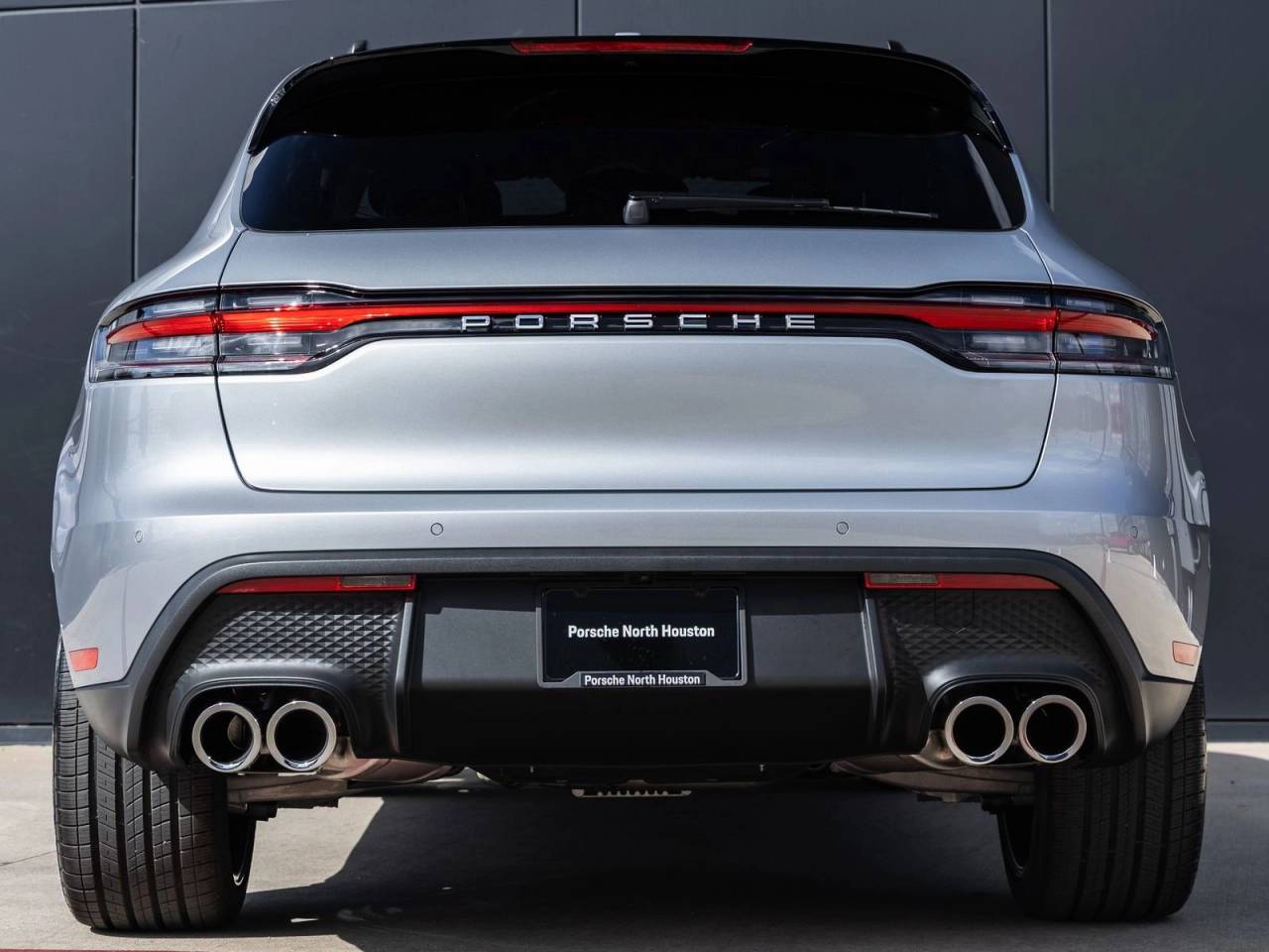 2026 Porsche Macan AWD