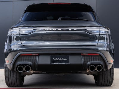 2026 Porsche Macan AWD